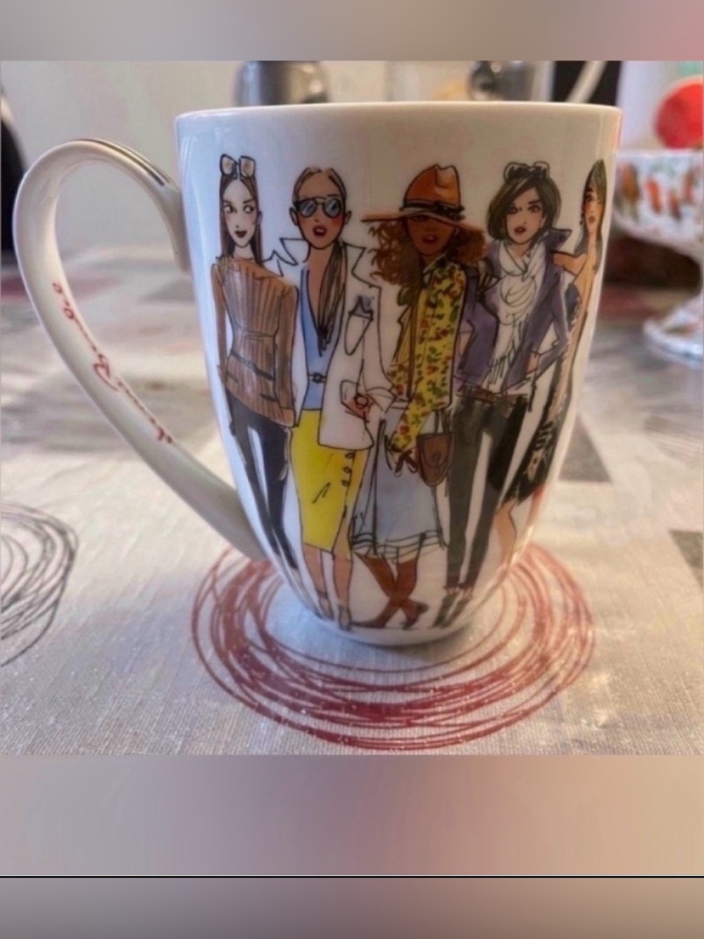 New Henri bendel Illustrated Ceramic Mug - White with Multicolor Fashion Print